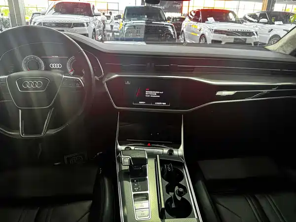 Audi A7 2023