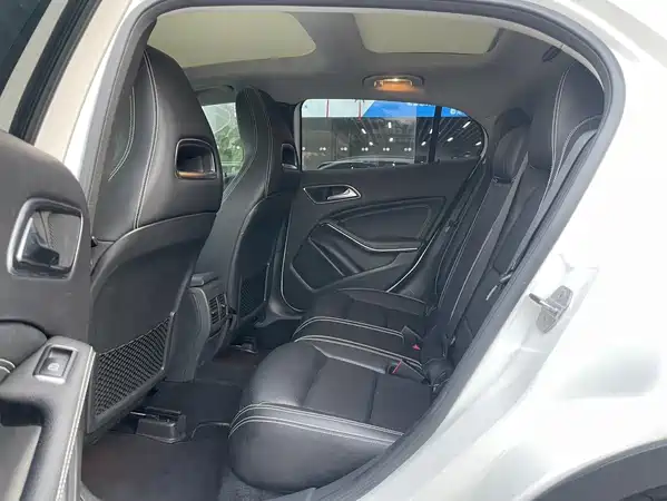 Mercedes-Benz GLA 2019