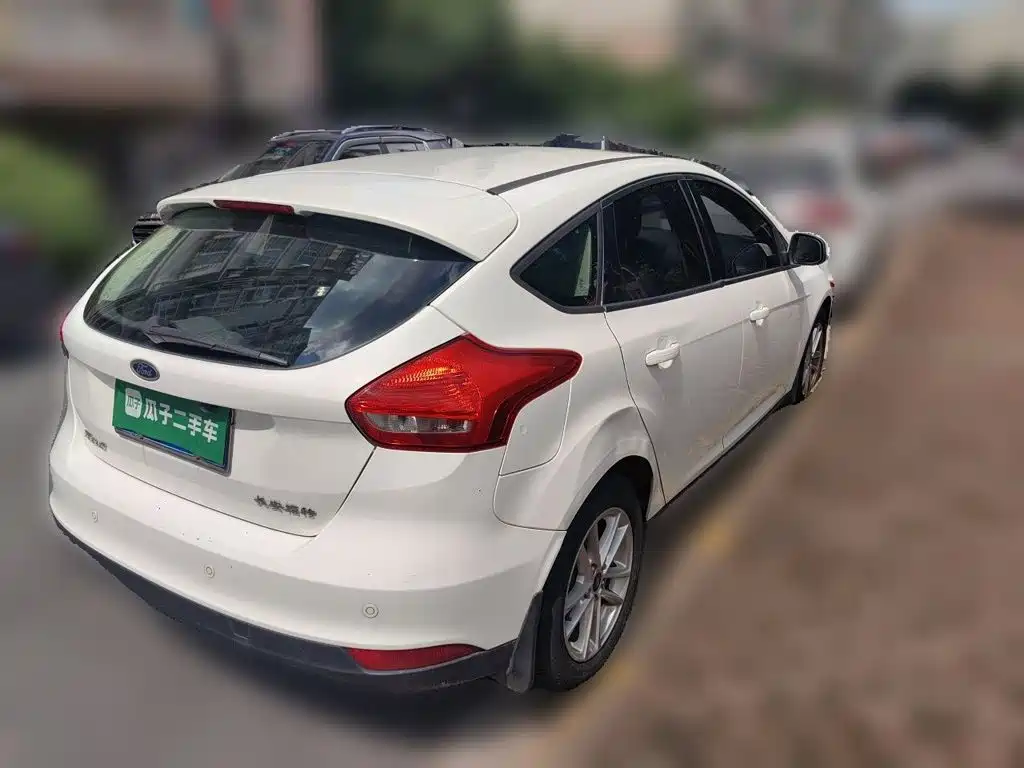 Ford Focus 2016 — фото 5