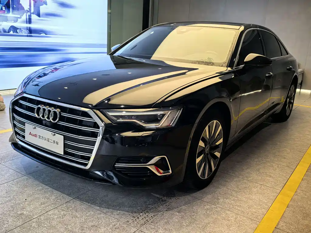 Audi A6L 2023 — фото 1