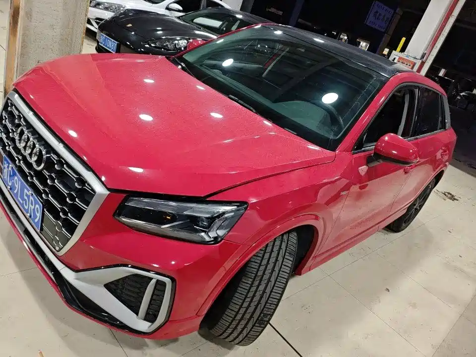 Audi Q2L 2023