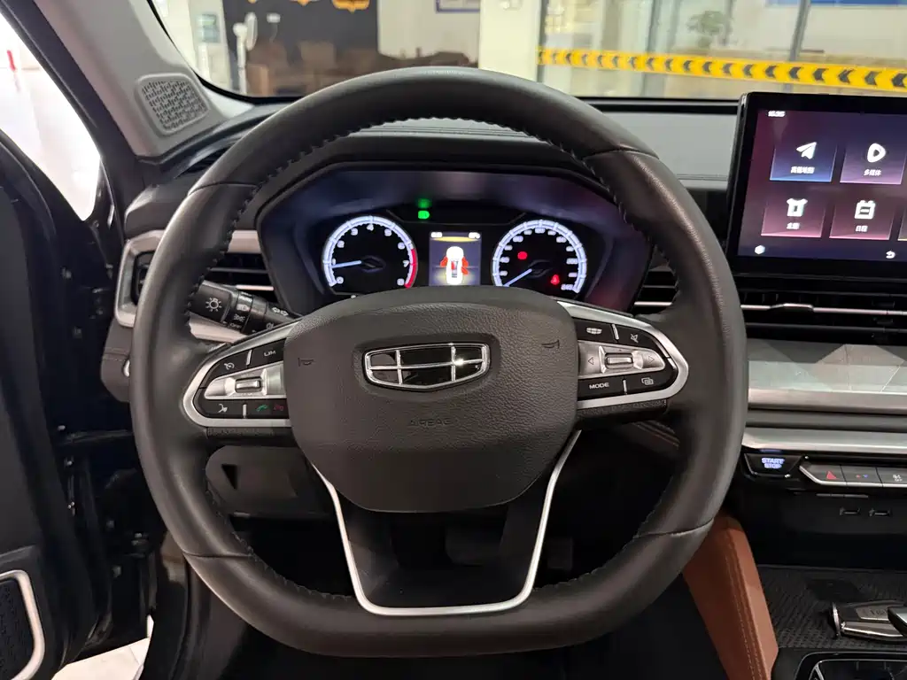 Geely Vision X6 2022 — фото 13