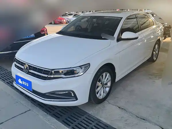 Volkswagen Bora 2021