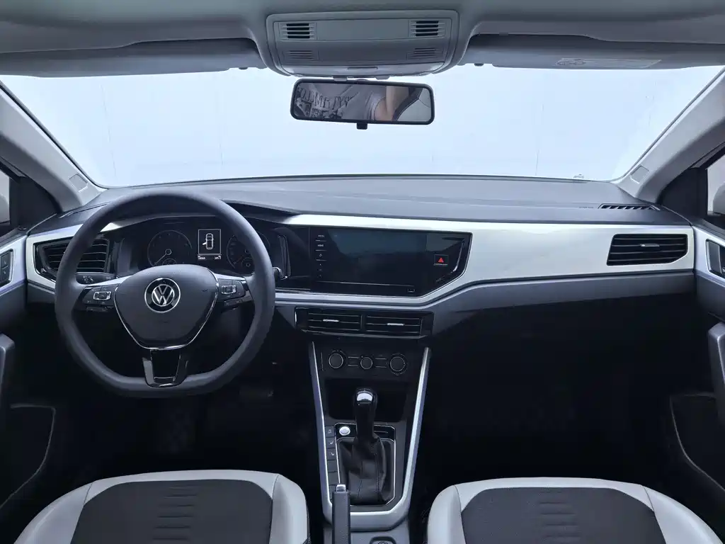 Volkswagen Polo 2022