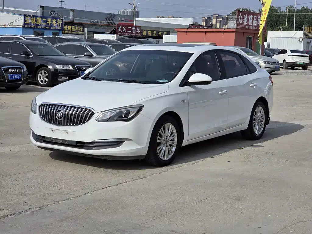 Buick Excelle 2016 — фото 1