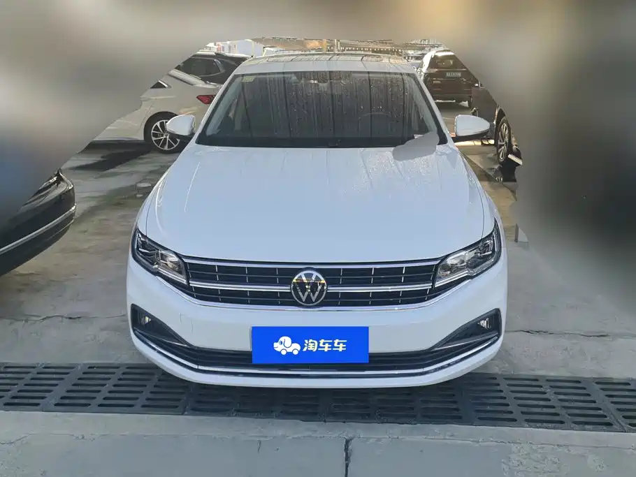Volkswagen Bora 2021
