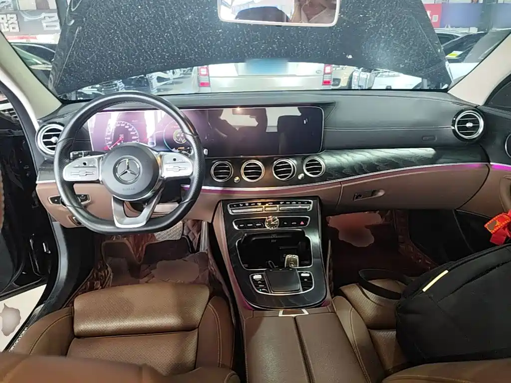 Mercedes-Benz E-Class 2019 — фото 10