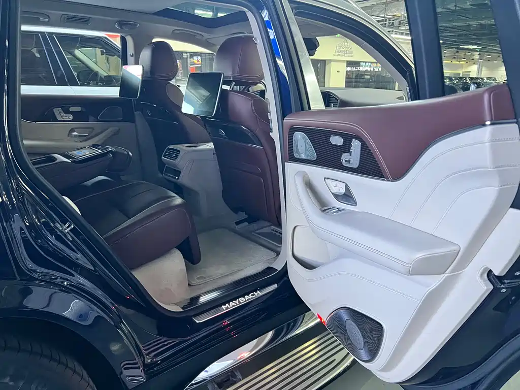 Mercedes-Benz GLS 2021 — фото 10