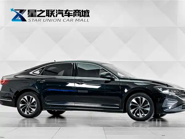 Volkswagen Passat 2025