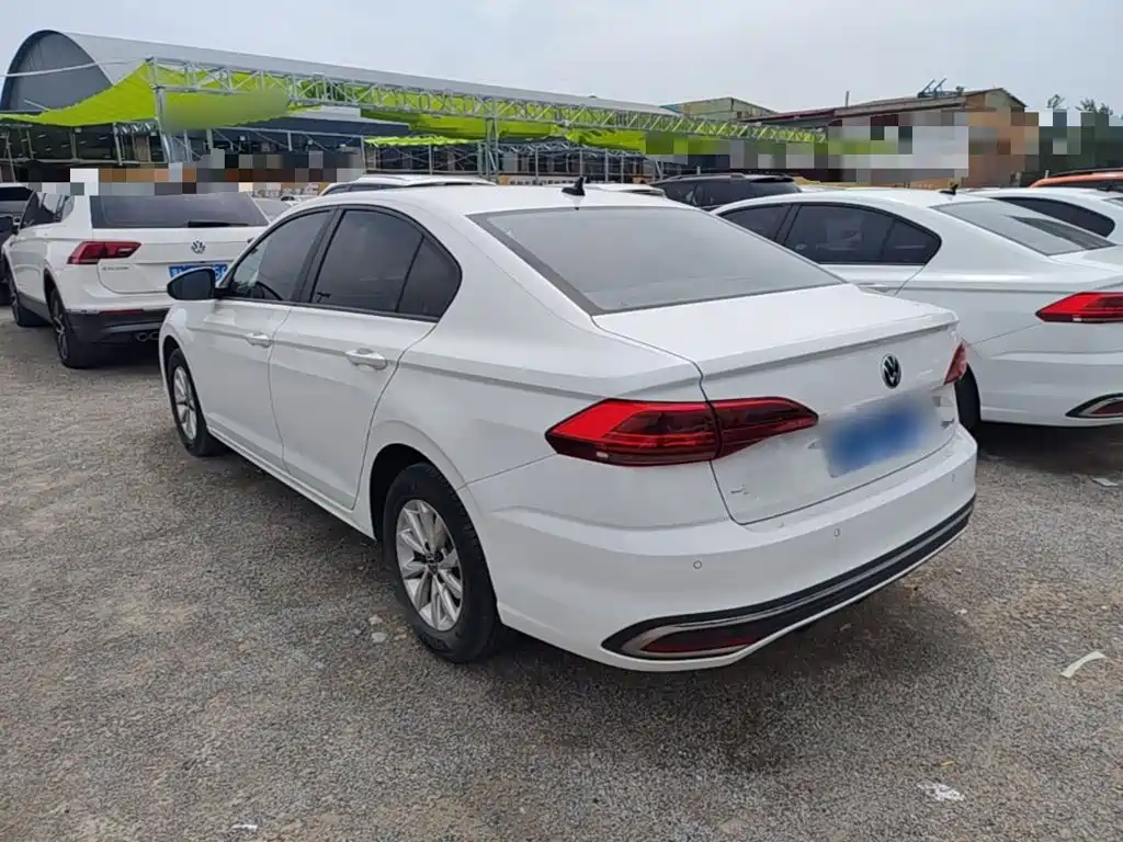 Volkswagen Bora 2024