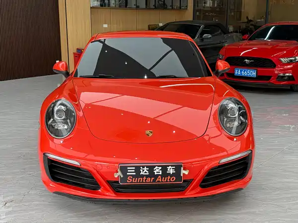 Porsche 911 2016