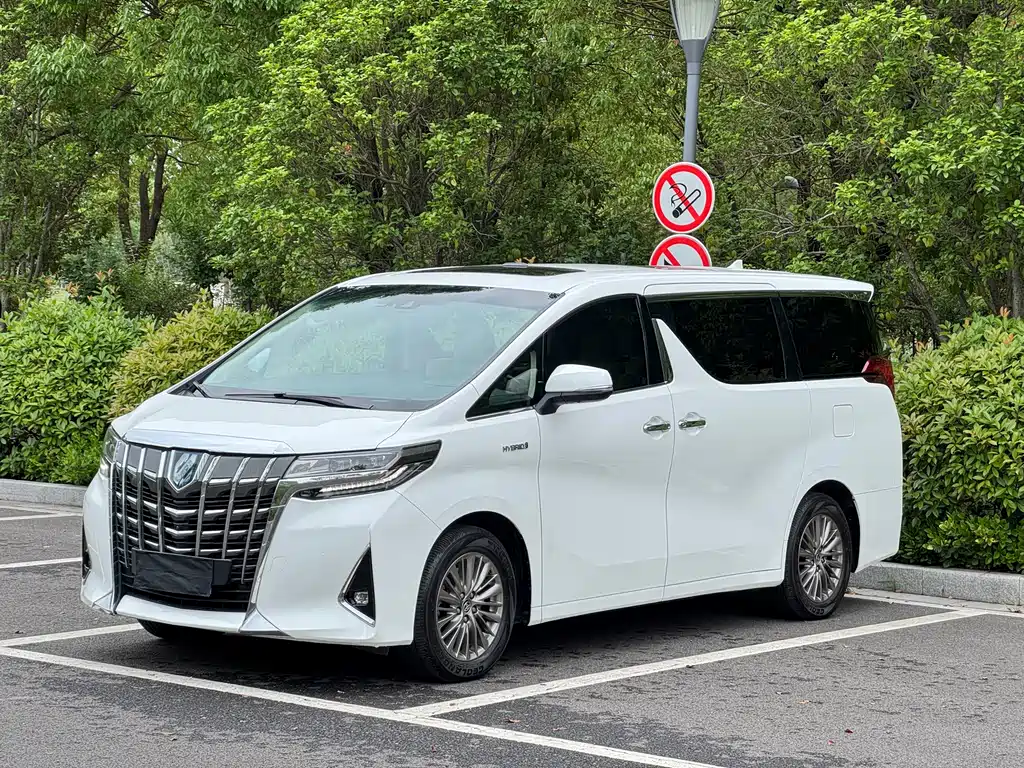 Toyota Alphard 2021