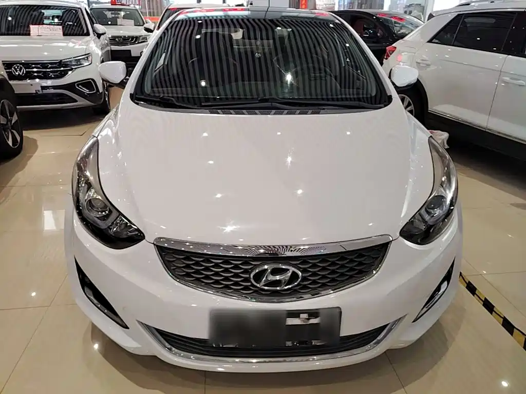 Hyundai Elantra Langdong 2017 — фото 3