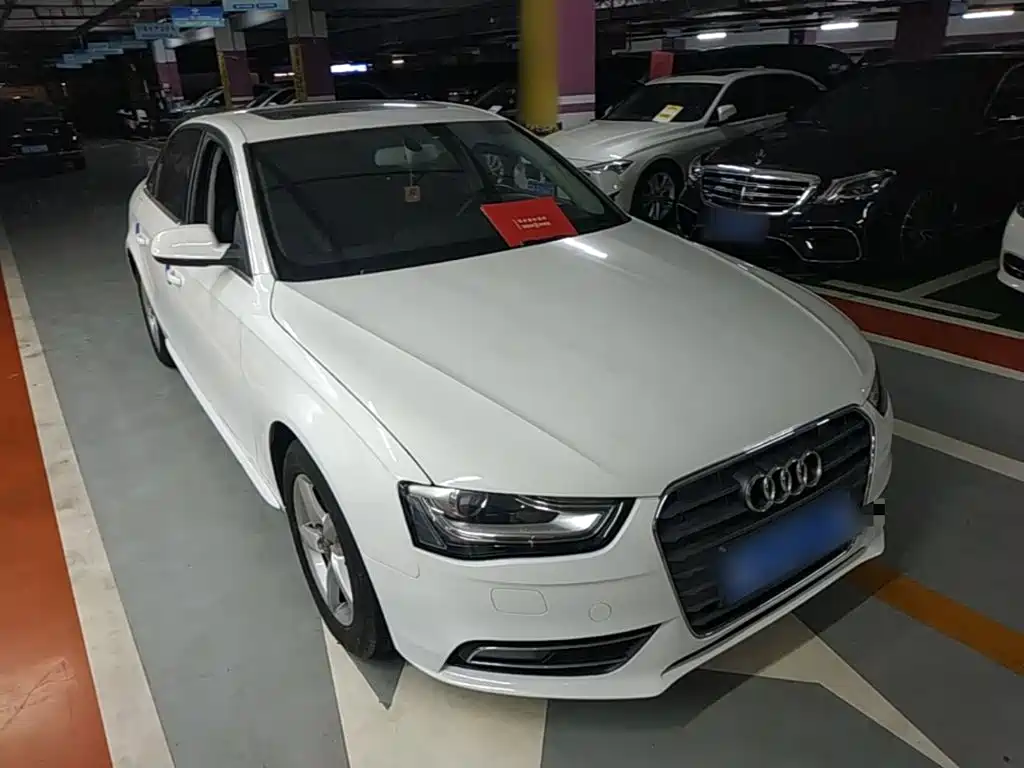 Audi A4L 2016