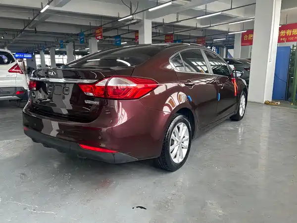 Kia K3 2016
