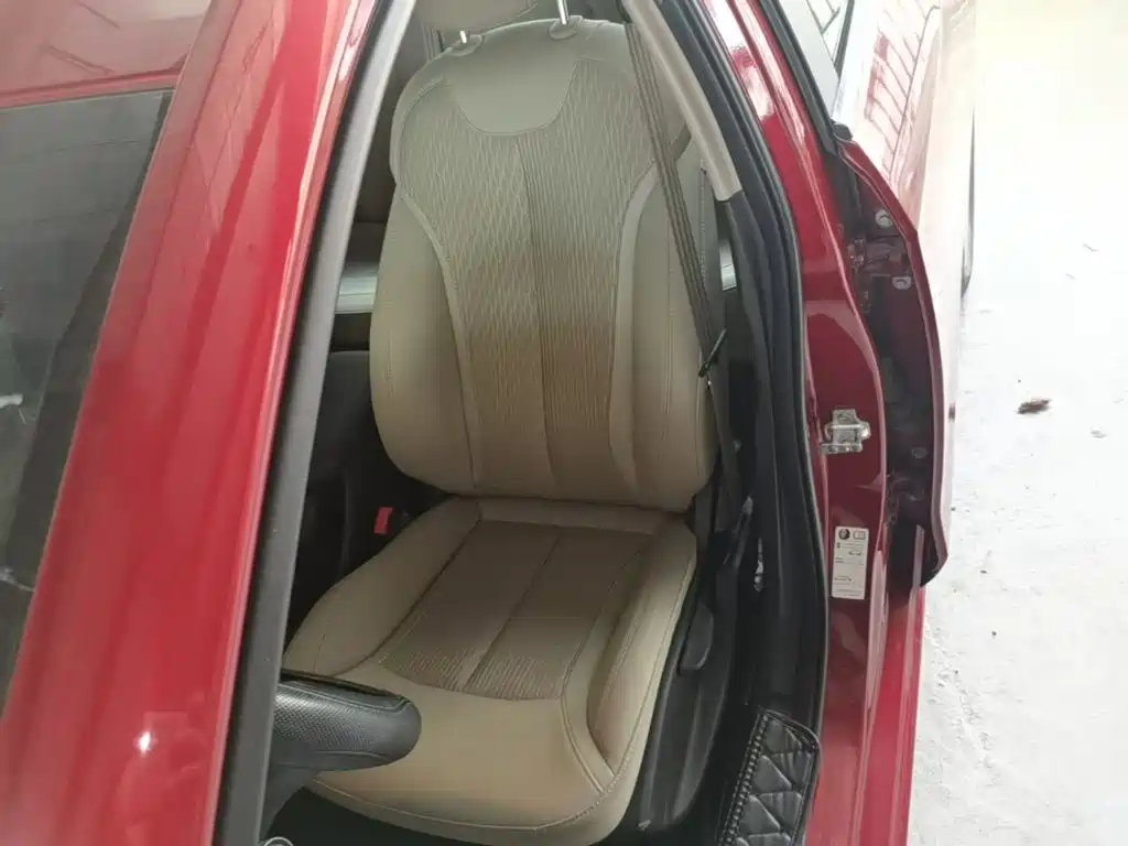 Buick Excelle 2017 — фото 15