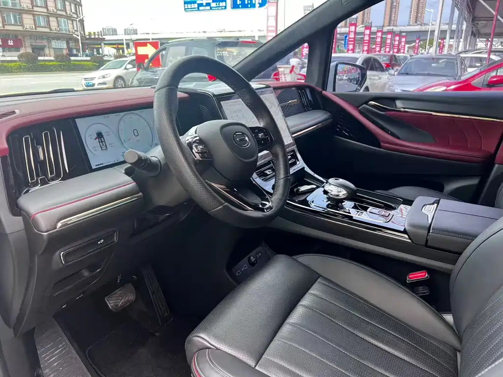 GAC Motor Trumpchi M8 2023 — фото 3