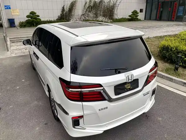 Honda Elysion 2021