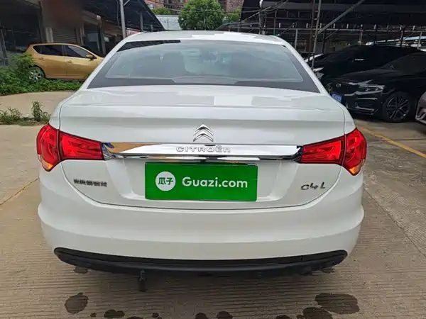 Citroën C4L 2016