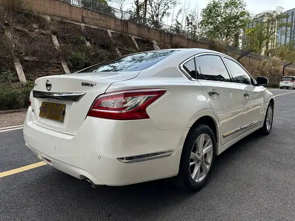 Nissan Teana 2015