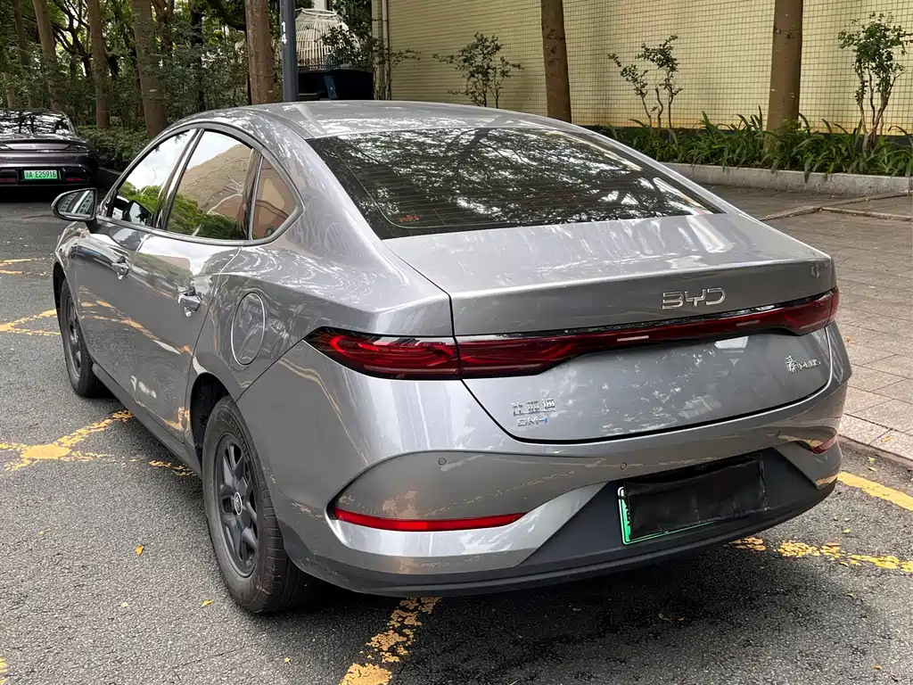 BYD Qin PLUS 2025 — фото 18