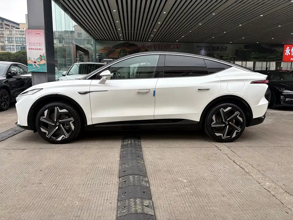 Roewe Feifan R7 — фото 4