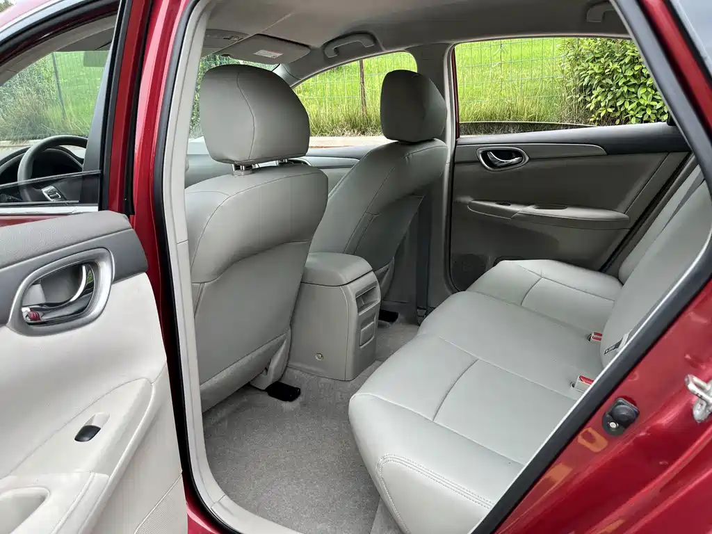 Nissan Sylphy 2012 — фото 23