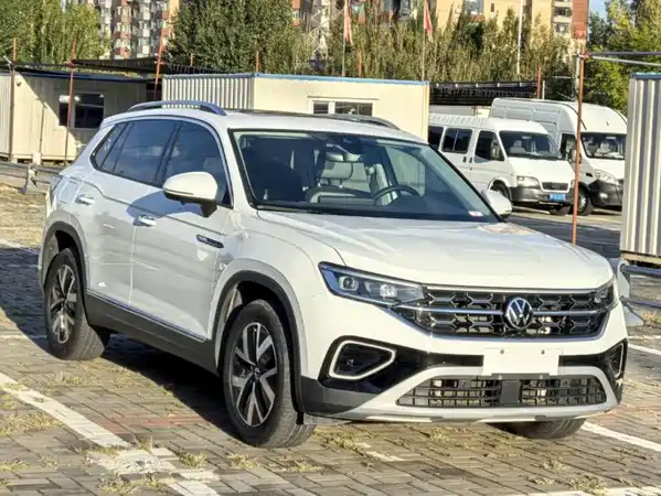 Volkswagen Tayron 2023