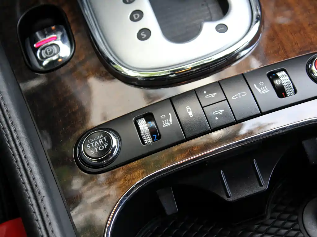 Bentley Continental 2013 — фото 14