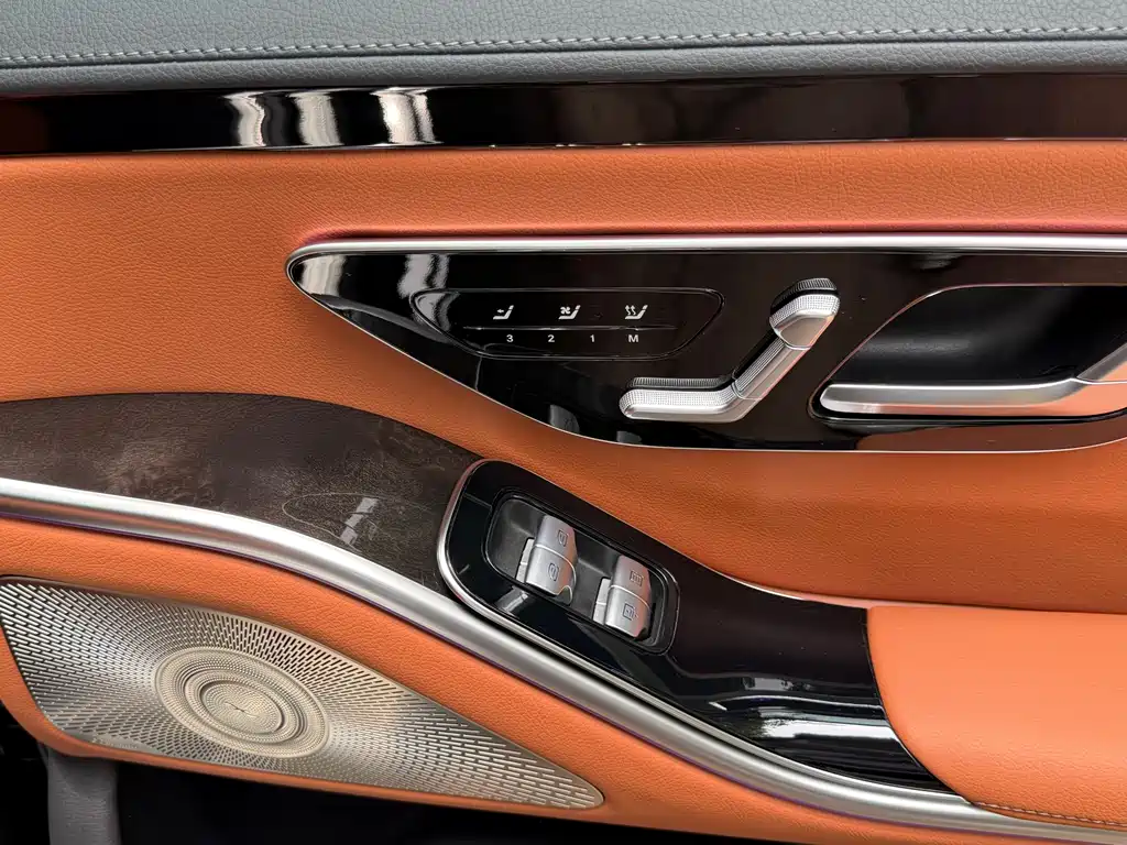 Mercedes-Benz S-Class 2023 — фото 12