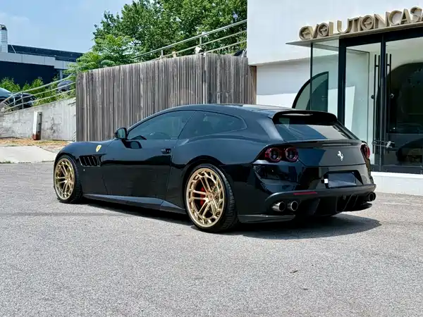 Ferrari GTC4Lusso 2018