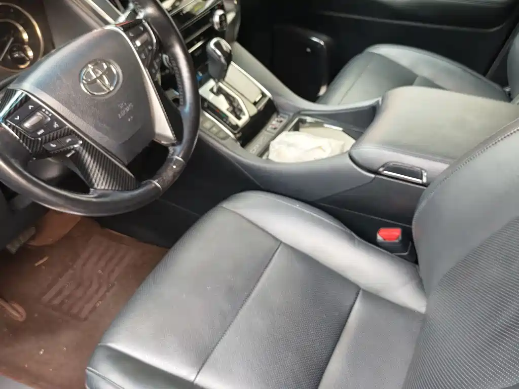 Toyota Vellfire 2019 — фото 10