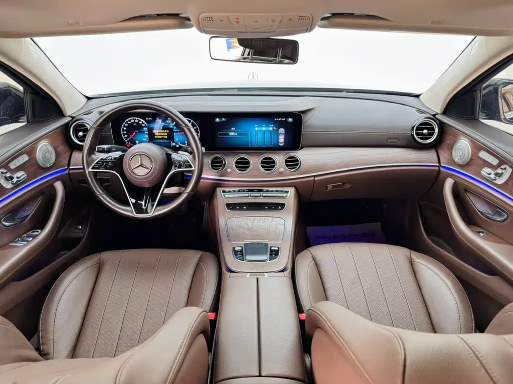 Mercedes-Benz E-Class 2023 — фото 5