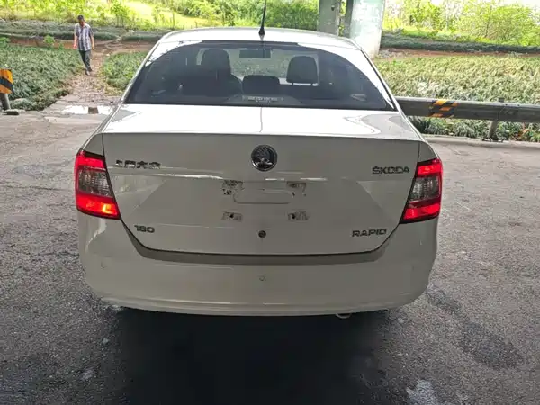 Skoda Rapid 2016