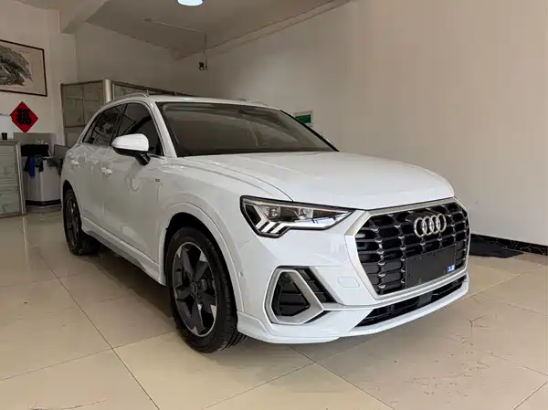 Audi Q3 2022