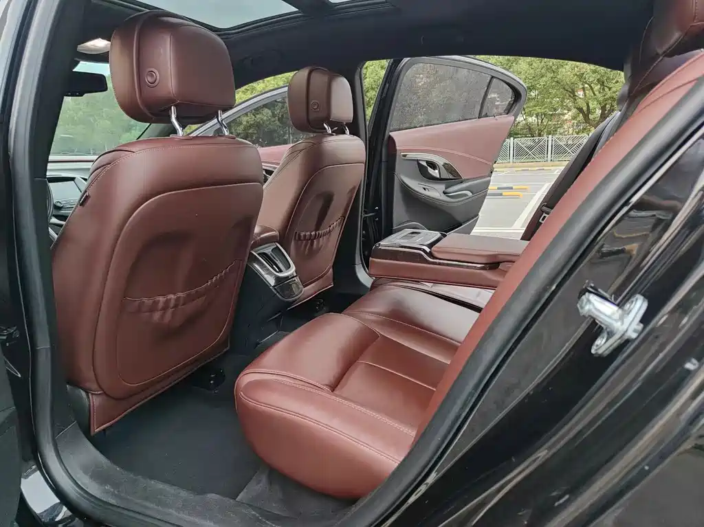 Buick LaCrosse 2015 — фото 10
