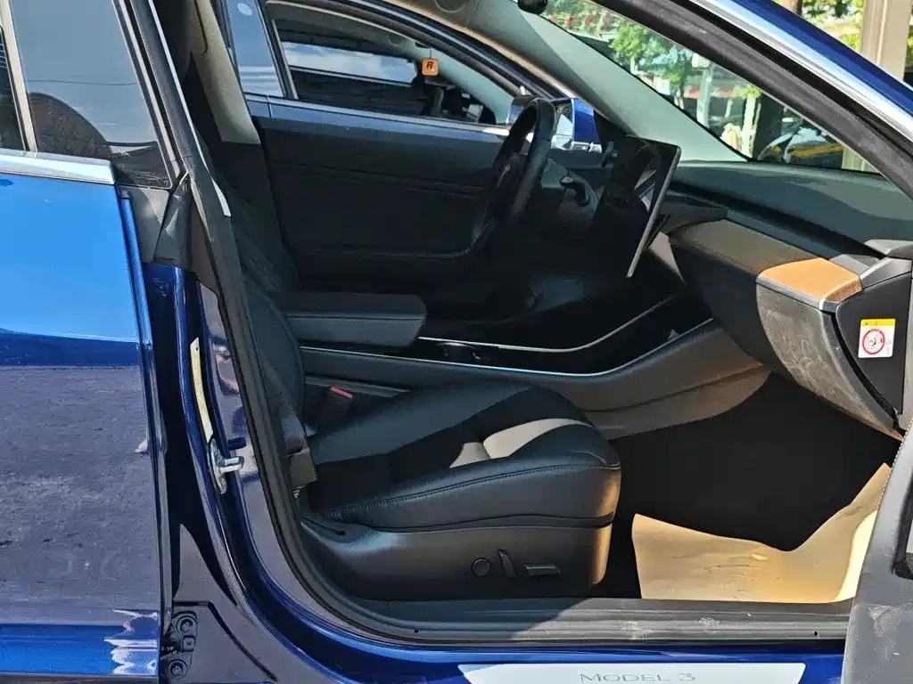 Tesla Model 3 2019 — фото 13