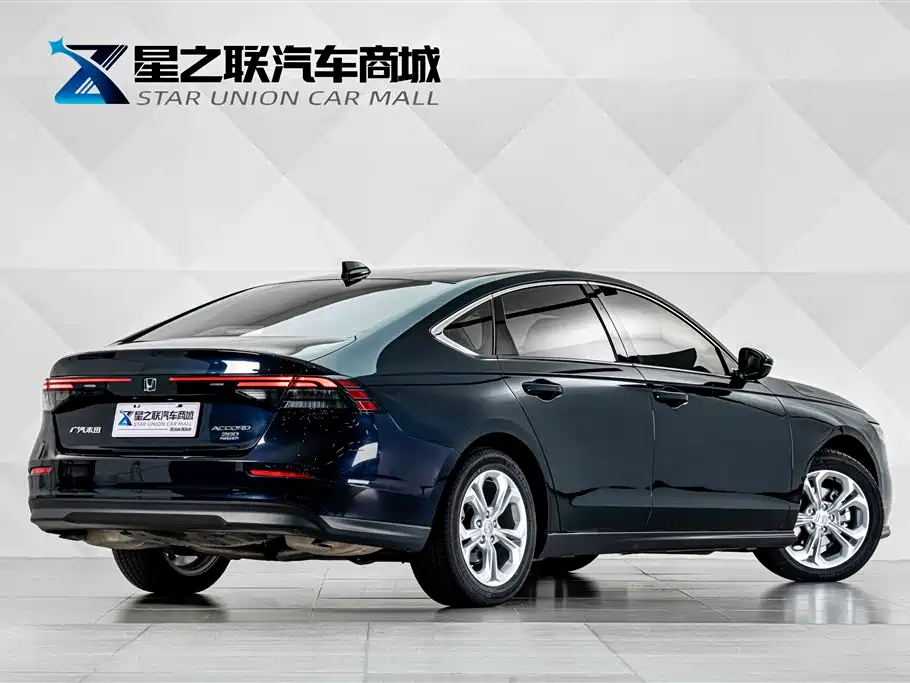 Honda Accord 2023 — фото 6