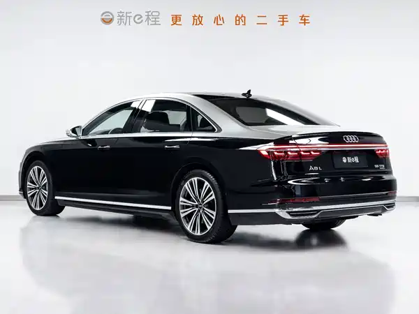 Audi A8 2021