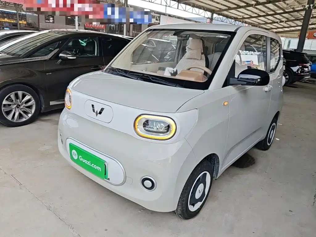 Wuling Hongguang MINIEV 2025