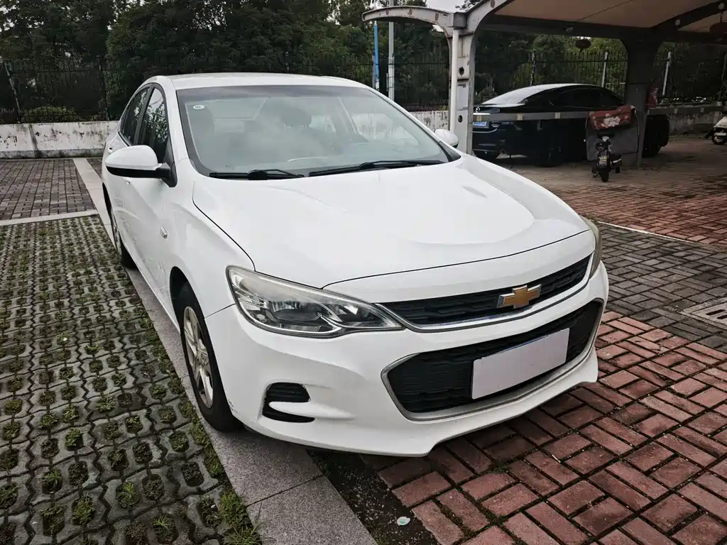 Chevrolet Cavalier 2017 — фото 3