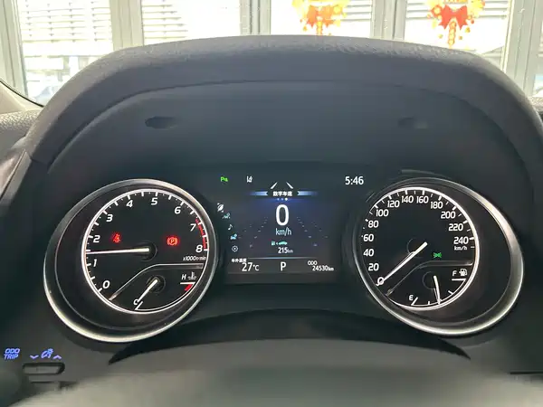 Toyota Camry 2021