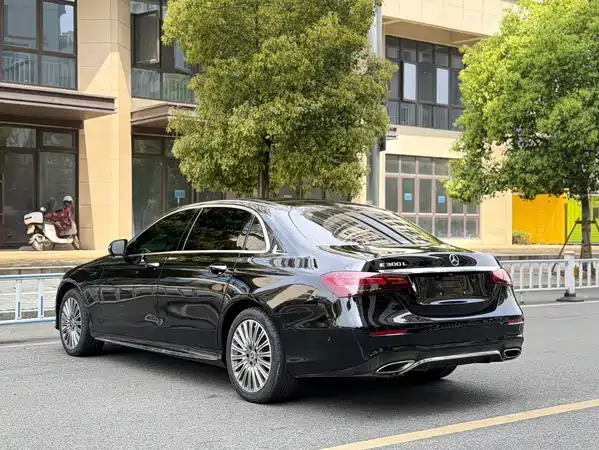 Mercedes-Benz E-Class 2020
