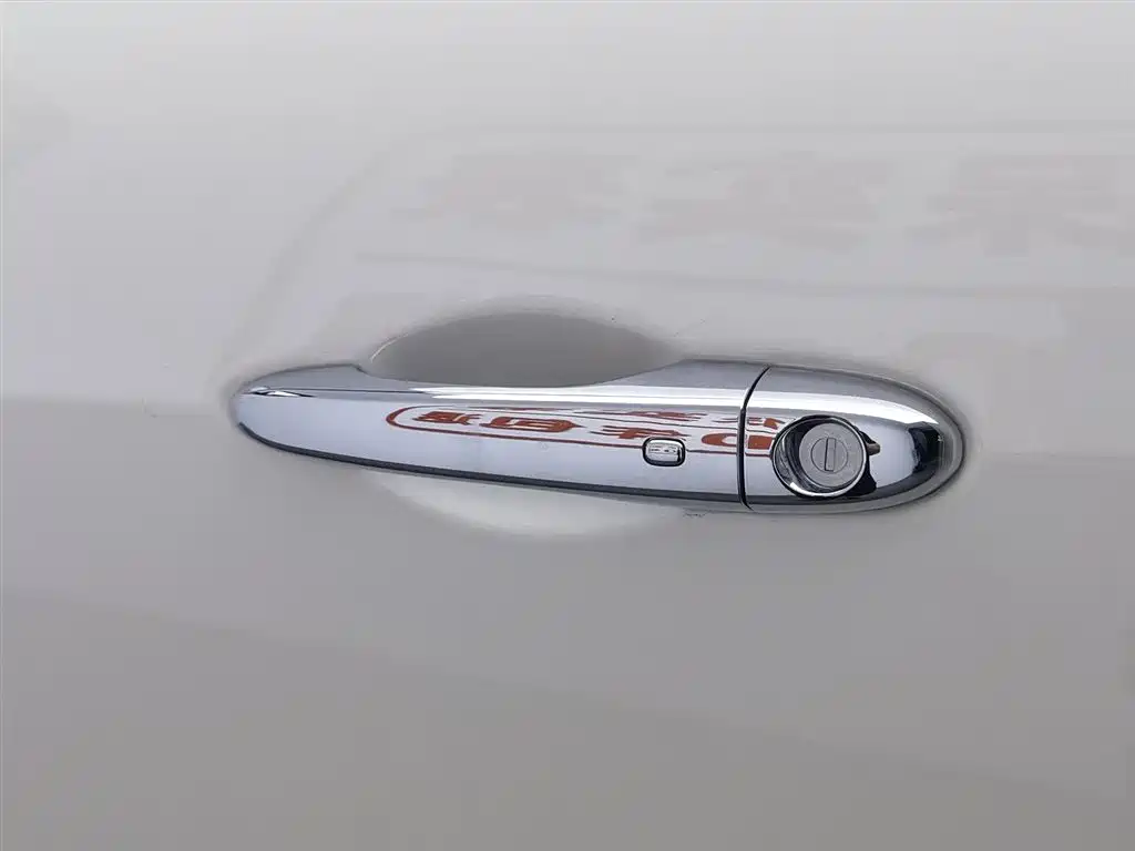Maserati Levante 2022 — фото 18