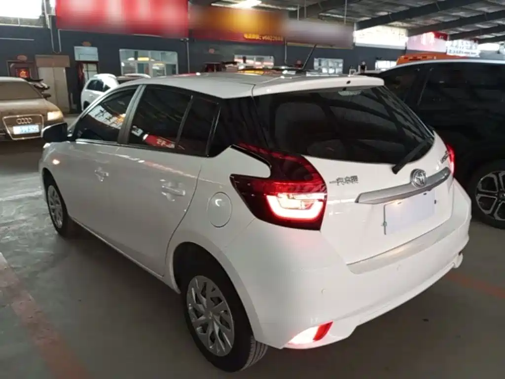 Toyota Vios FS 2021