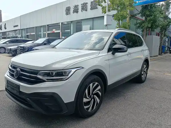 Volkswagen Tiguan L 2025