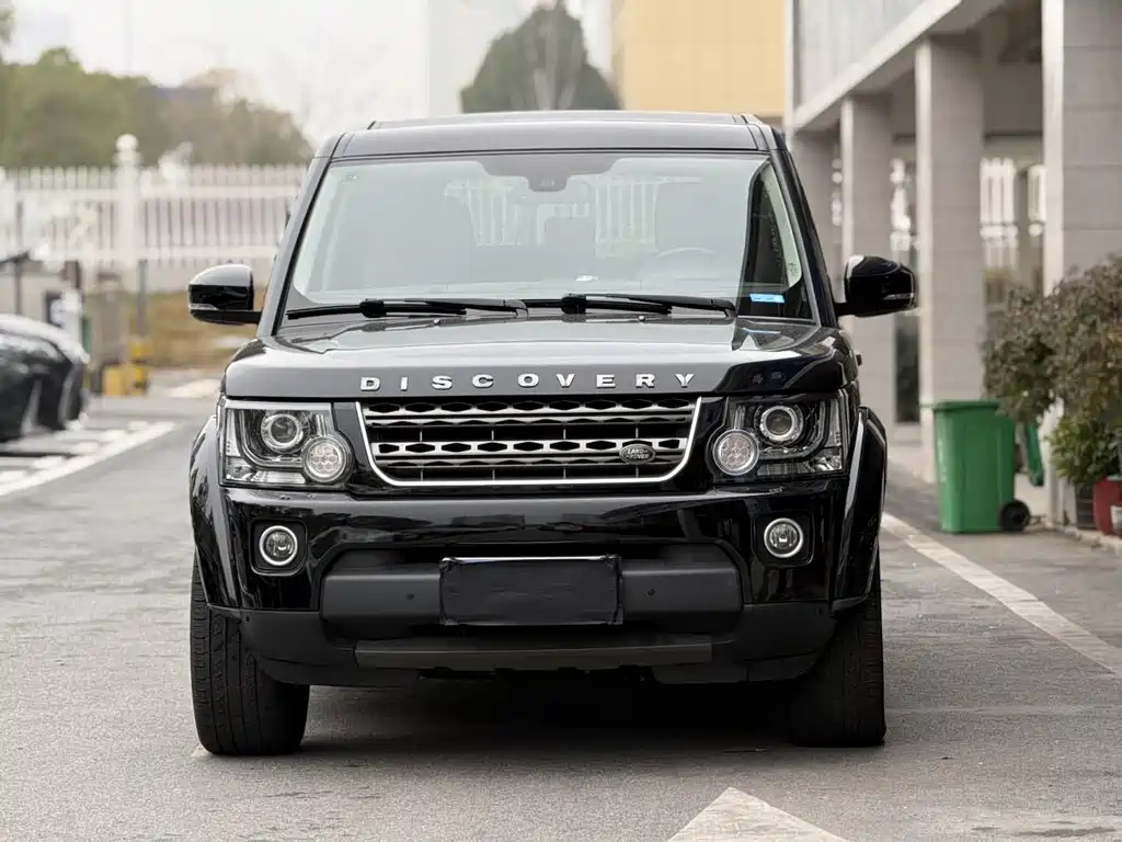 Land Rover Discovery 2016 — фото 4