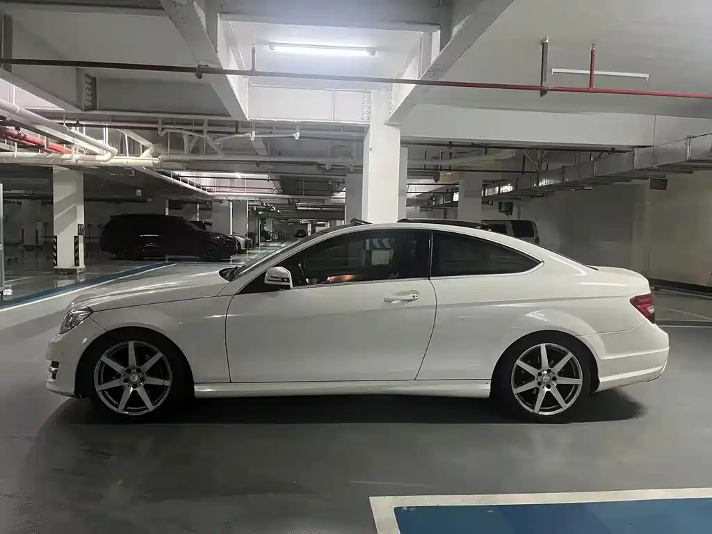 Mercedes-Benz C-Class 2015