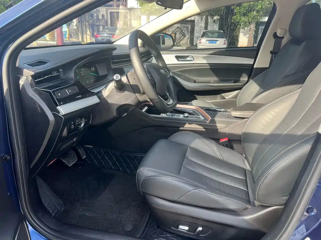Chery Arrizo 5 PLUS 2022