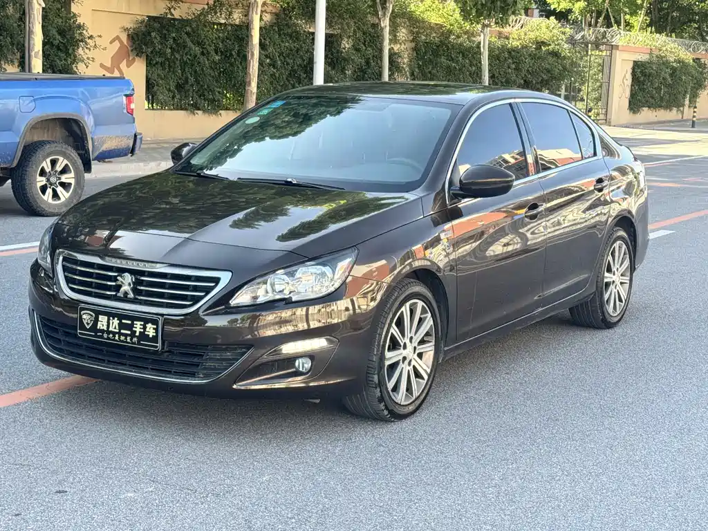 Peugeot 408 2016